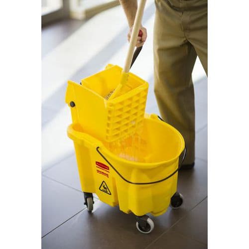 Moppeimer WaveBrake mit seitlicher Presse, 33 L - Rubbermaid