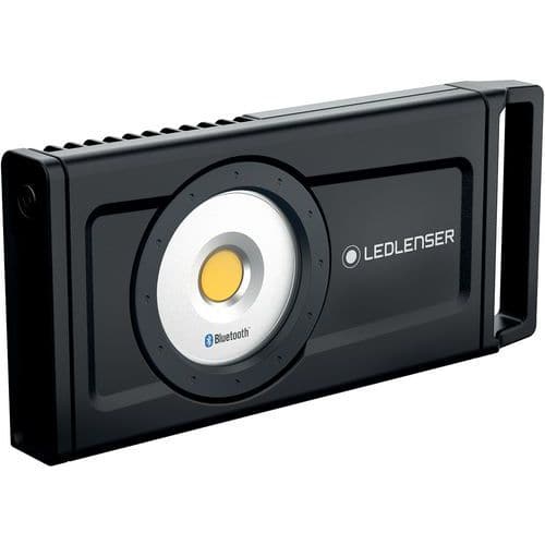 Wiederaufladbarer LED-Scheinwerfer iF8R - 4.500 lm - GMT International